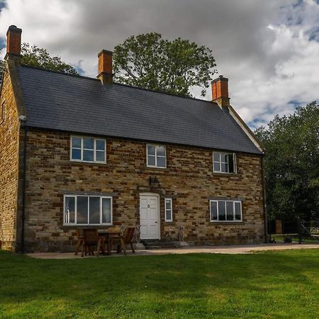 Cockley Hill Farm Bed & Breakfast 브래클리 외부 사진