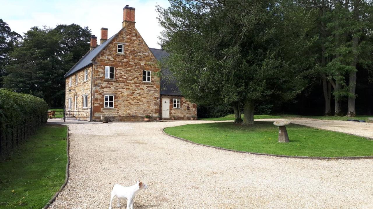Cockley Hill Farm Bed & Breakfast 브래클리 외부 사진