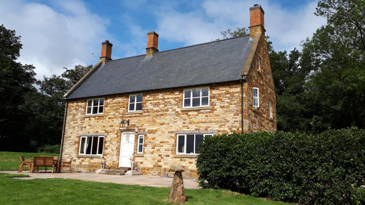 Cockley Hill Farm Bed & Breakfast 브래클리 외부 사진