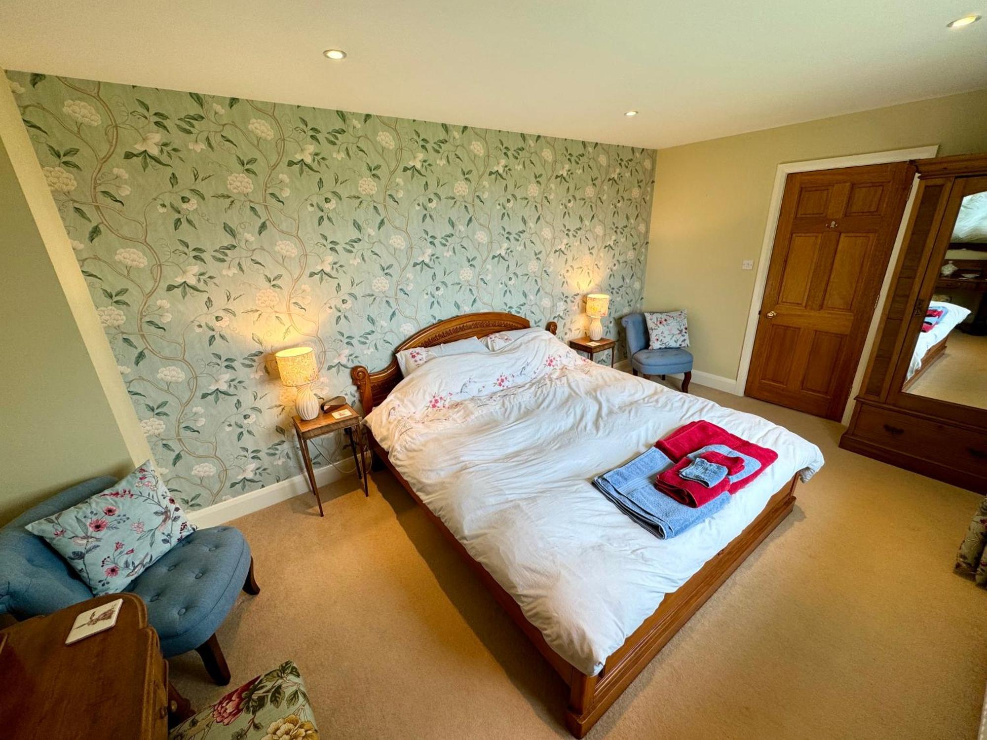 Cockley Hill Farm Bed & Breakfast 브래클리 외부 사진